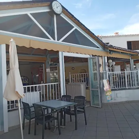 Club Atlantis 158 - Playa De Americas *