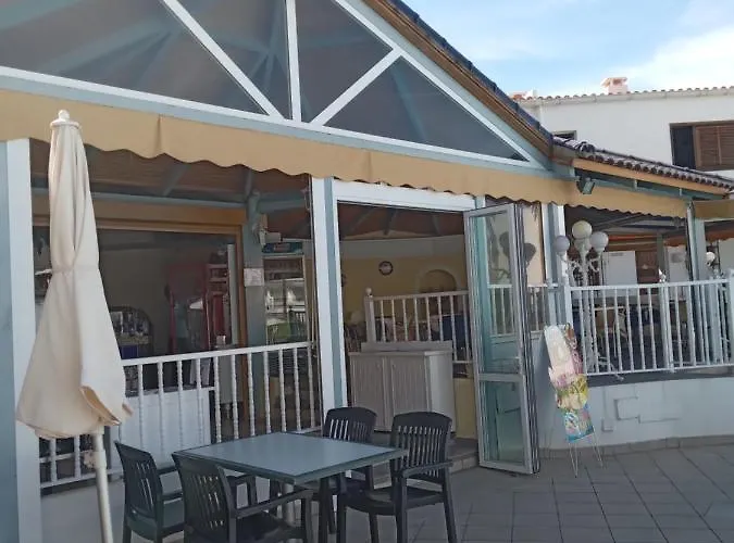 Club Atlantis 158 - Playa De Americas *